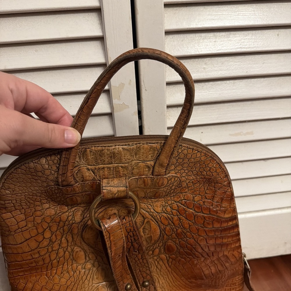 Brahmin Leather Croc Embossed Backpack Clutch Medium Brown Gold Feet - Picture 6 of 16